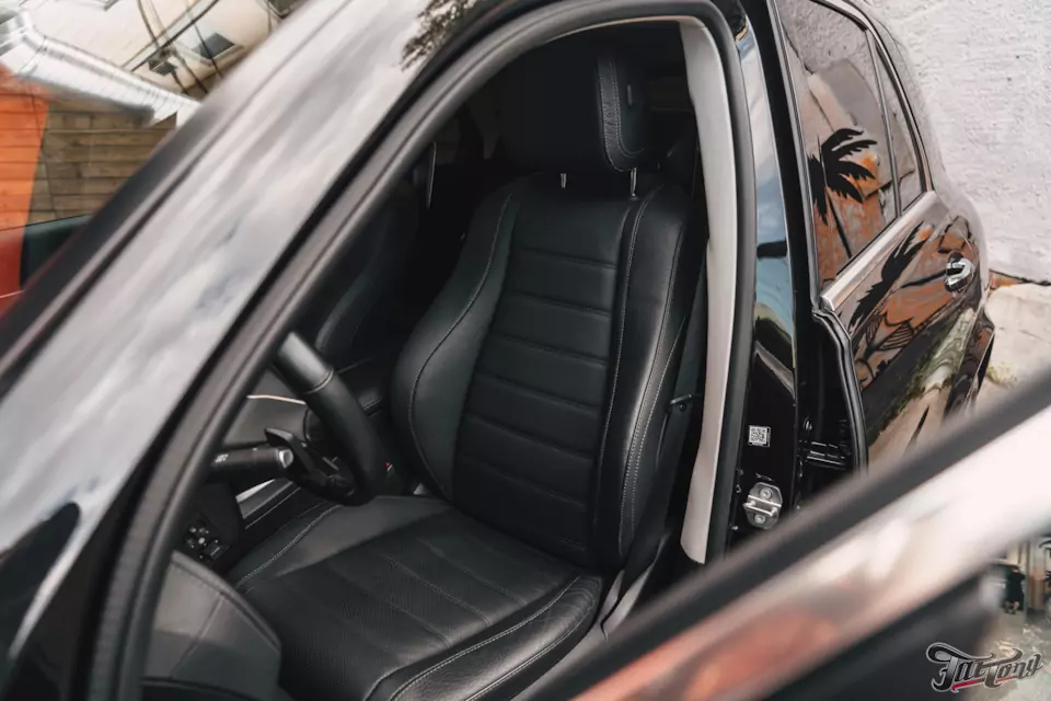 Химчистка салона для Mercedes GLE 400d